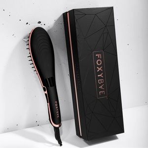 FoxyBae ROSE GOLD STRAIGHTENING BRUSH